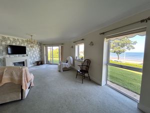 Photo 7- click for photo gallery